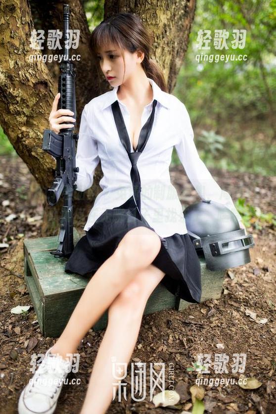 GIRLT果团网 - 免费的制服合集，周妍希教你如何在无聊日子里找乐子，嘿嘿