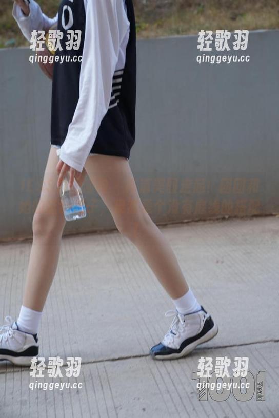 IESS异思趣向 - 高清美图走起！团团和她的蓝色裙子，果然是个没有底线的搭配！