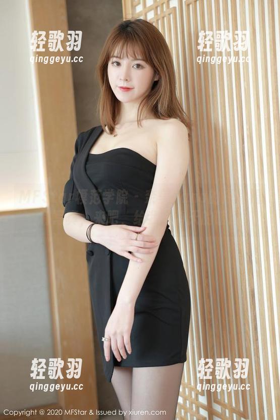 MFStar模范学院 - 奈美nana的短裙福利写真，来吧，给我点春天的暖意