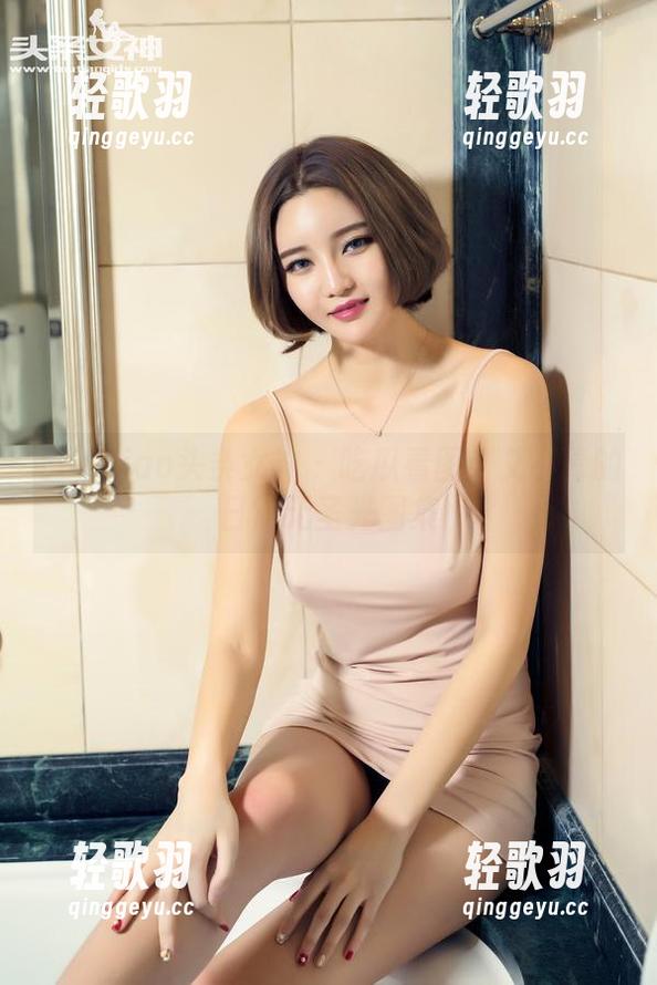 TouTiao头条女神 - 吃瓜看图：艾小青的日常无圣光图集
