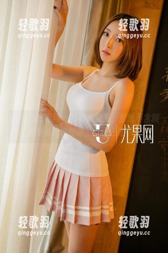 UGirls尤果网 - 写真要姿态，壁纸不含糊：周妍希的瑜伽课，你看还是不看？