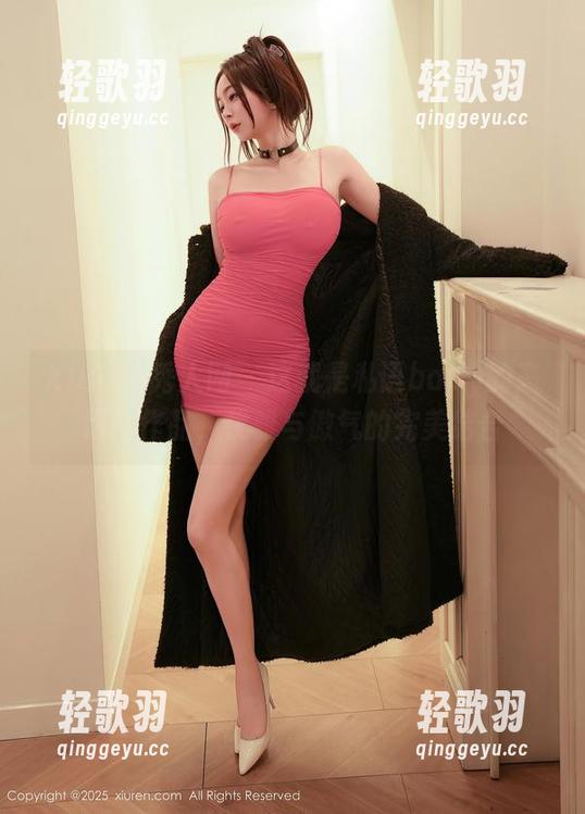 Xiuren秀人网 - 这就是私语baby的高跟鞋作品，优雅与傲气的完美结合