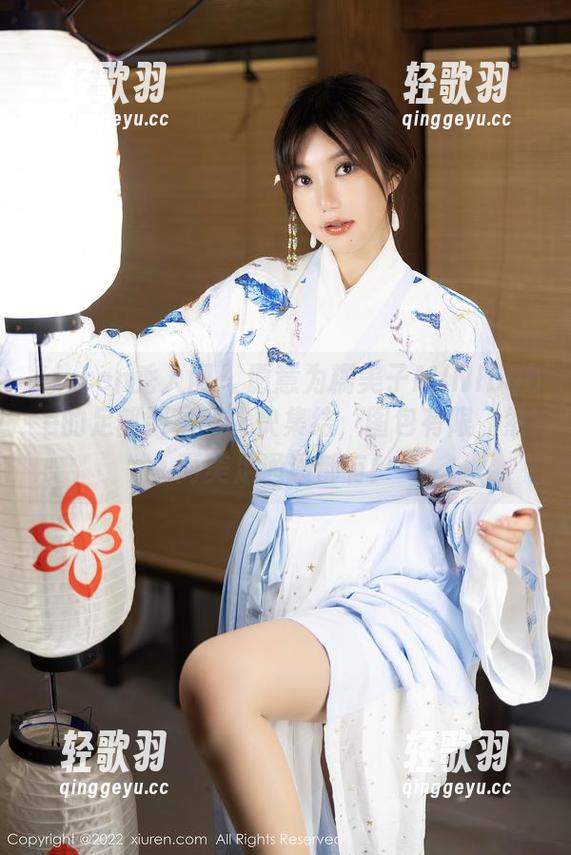 Xiuren秀人网 - 愿意为糯美子MINIbabe的足部买单的人快集结，图包有限，然而美足通通都有！