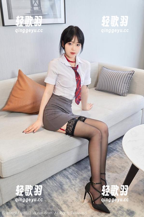 Xiuren秀人网 - 定制蕾丝盛会：蛋蛋宝的藏品图集巡礼