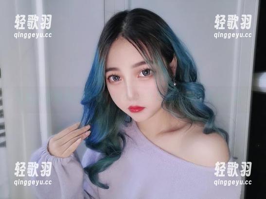 在婚纱的触感中游弋，eloise软软图包精选引人入胜！