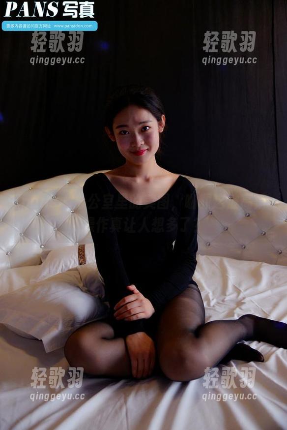 pans - 办公室里的美图，咖喱这波高清操作真让人想多了？