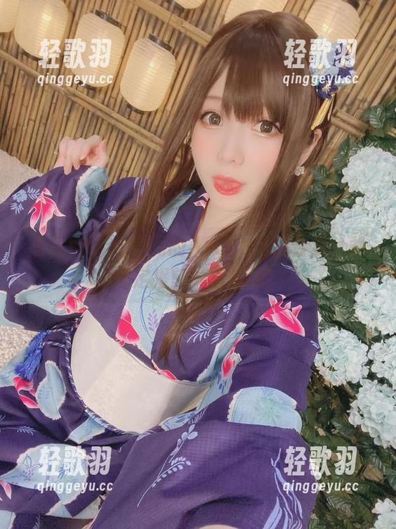 看完shimo霜月的Asuna泳装合集，我决定提前开启假期！