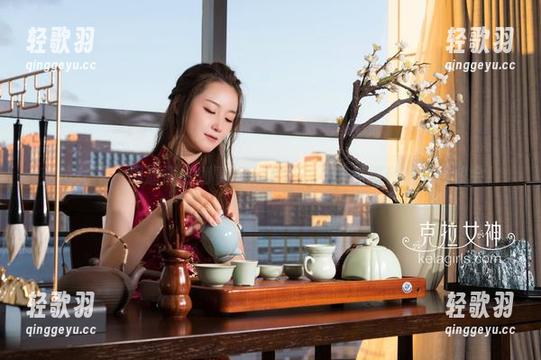 克拉女神 - 周迪帮你划重点：内衣？不，是福利的绝佳机会！
