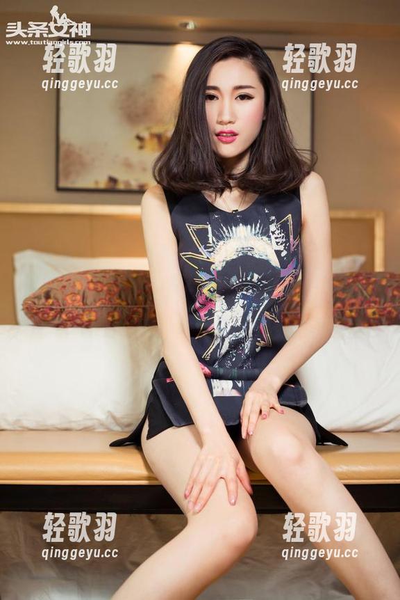 头条女神 - 王竹圣诞照资源，可能会让你感慨万千