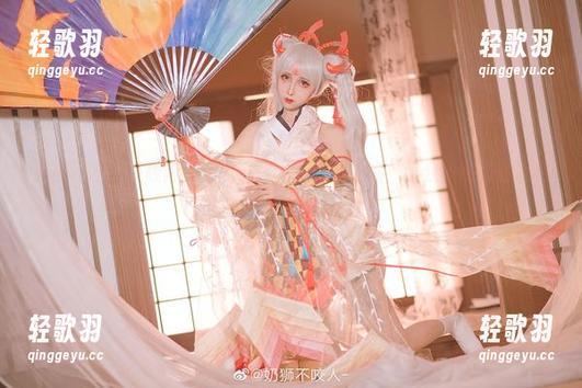 奶狮不咬人挑战黑贞德的cos，新作品上线，比我妈做饭时让我流口水的场面更惊艳！