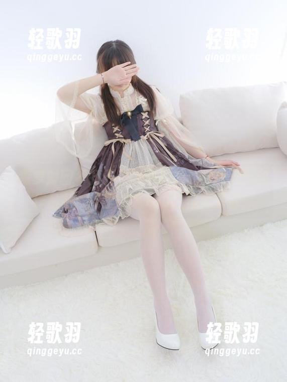 森萝财团 - 打开，下载默陌的脑洞大开的作品集：花里胡哨+5D白丝大展览！