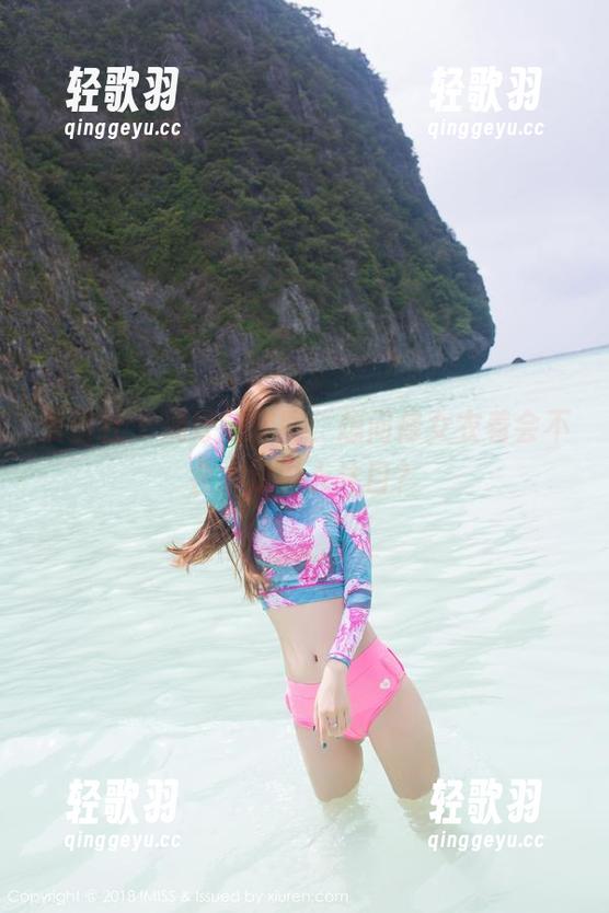 爱蜜社 - 瑞妤的套图，想问修女衣着会不会太过引人注目？