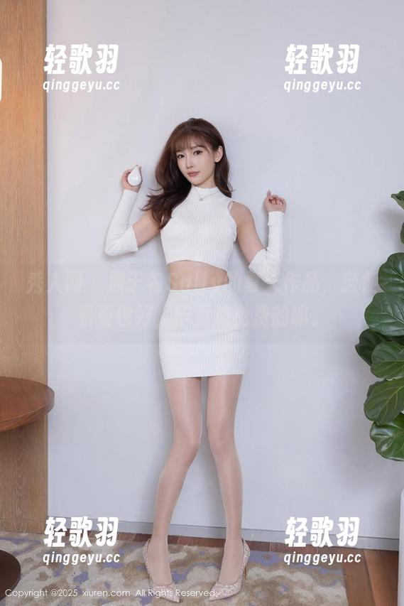 秀人网 - 周于希Sally的夏天作品，随便看看也好，毕竟是免费的嘛。