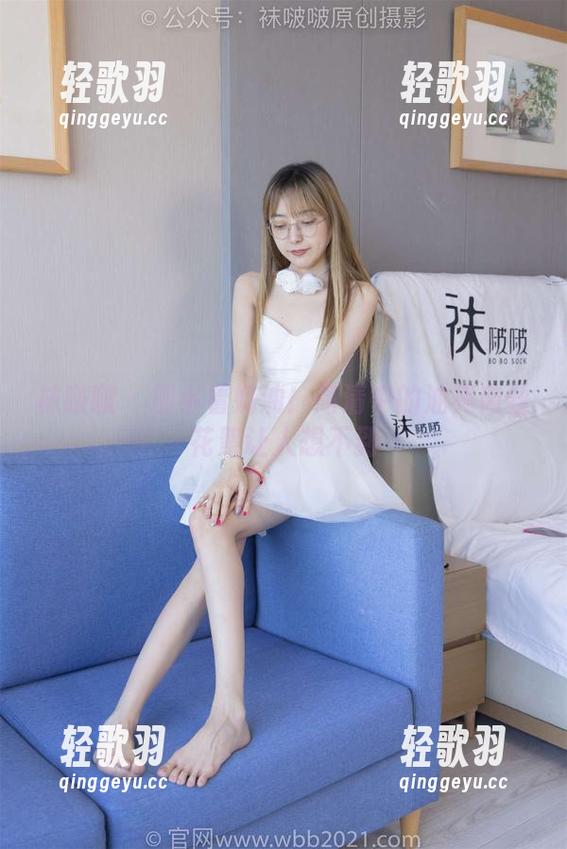 袜啵啵 - 别小看奶油！高清中的油亮肉丝花絮让人想不到