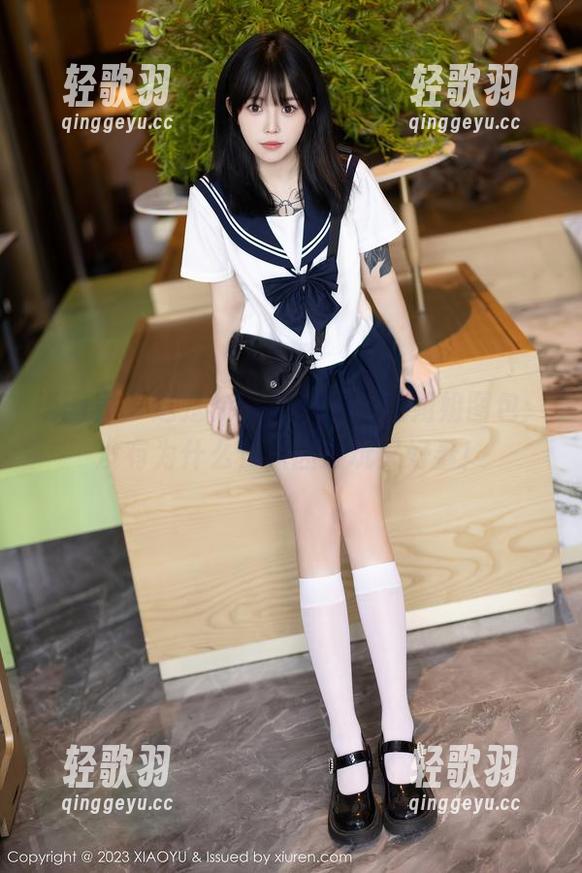 语画界 - 这是徐莉芝Booty的姐姐图包：没有为什么，只因好玩又好看！